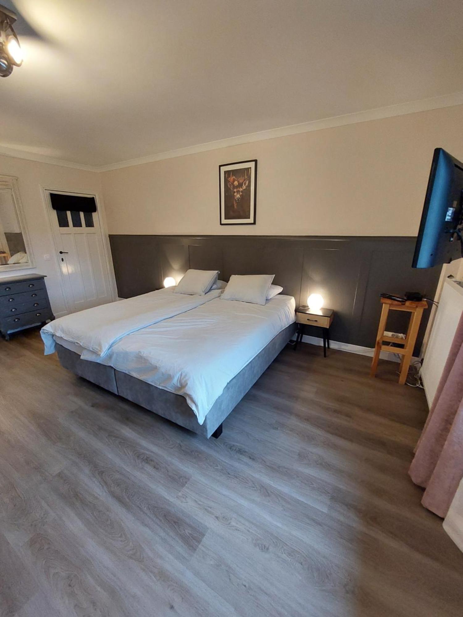 Bed and Breakfast La Cour De Grandmenil Manhay Екстер'єр фото